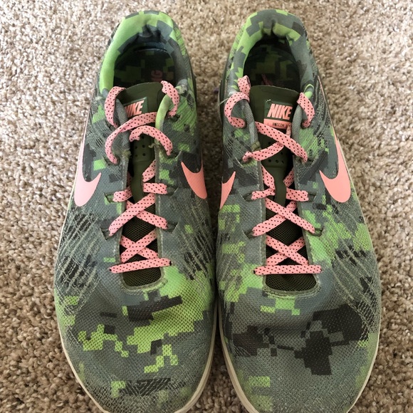 Nike Shoes - Nike Metcon 3 women’s size 11